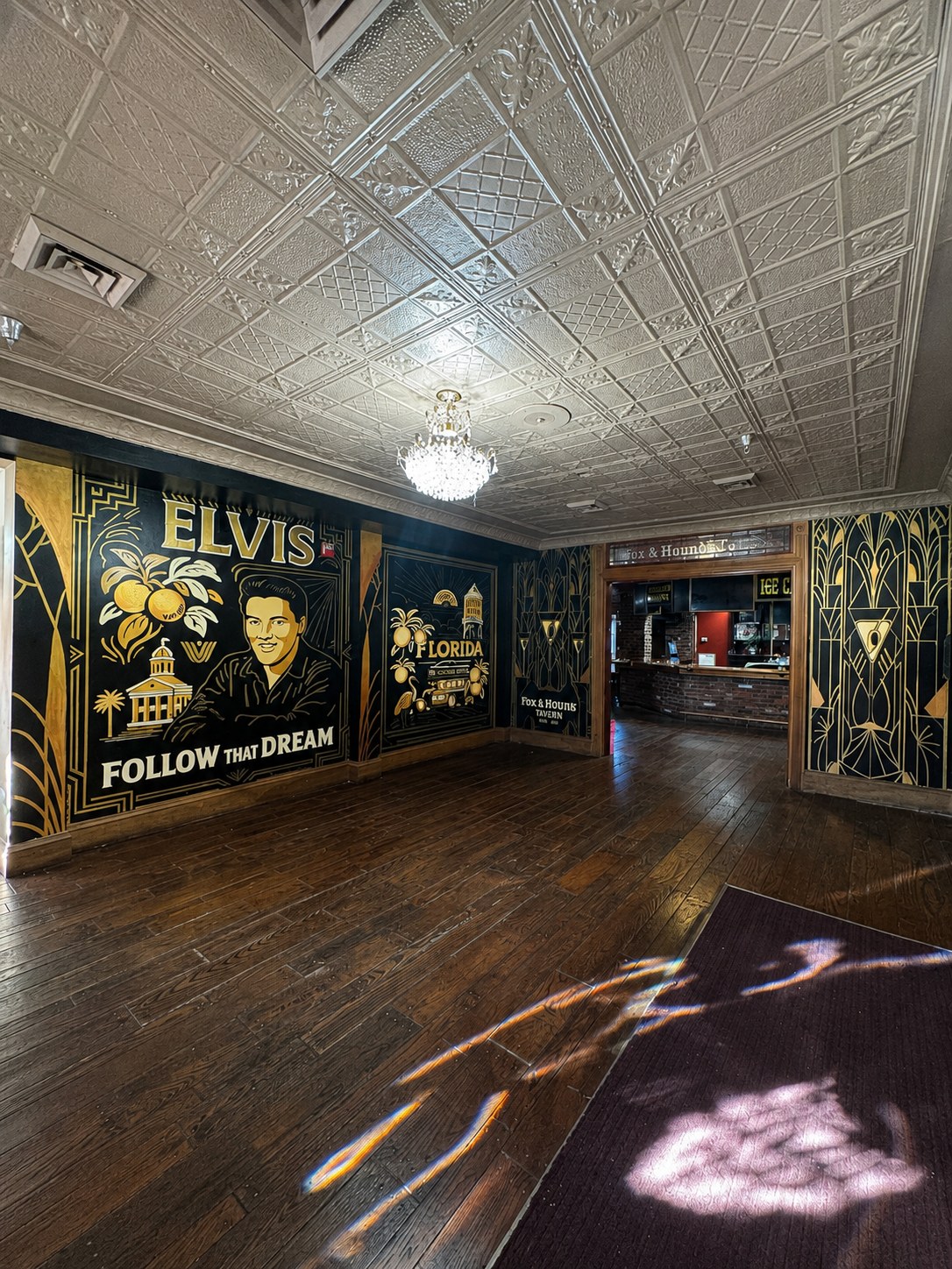 Elvis Follow That Dream mural